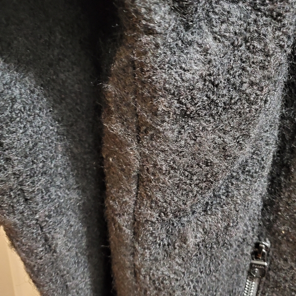 Bench Jacket - Picture 5 of 8